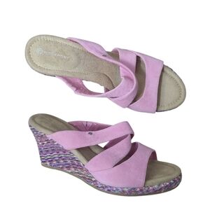 Rockport Emily 3 Band Pink Suede  Leather Wedge Sandals Size 8.5 Rare!